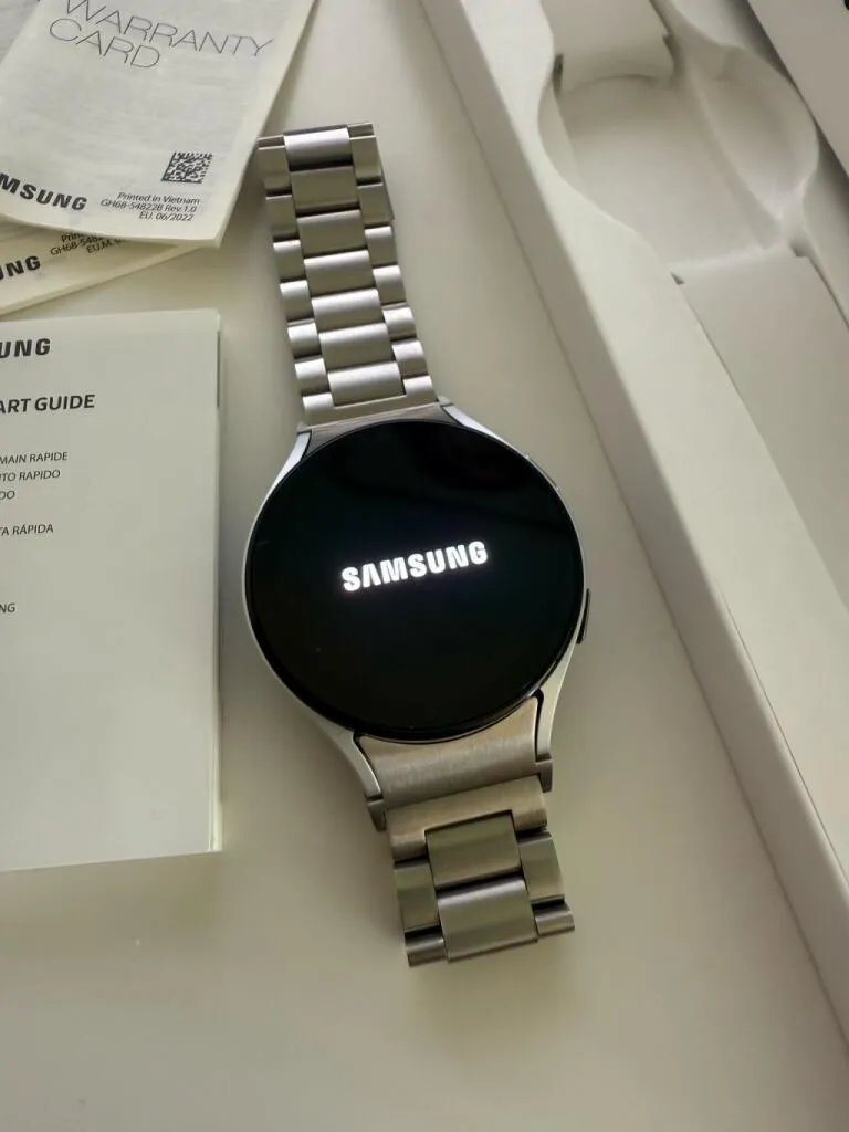 Samsung Galaxy 5 smartwatch like new