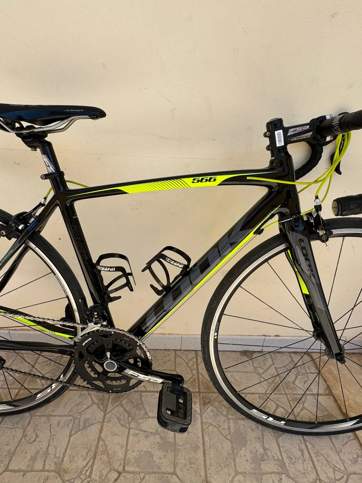Look 566 Carbon Road Bike for Sale